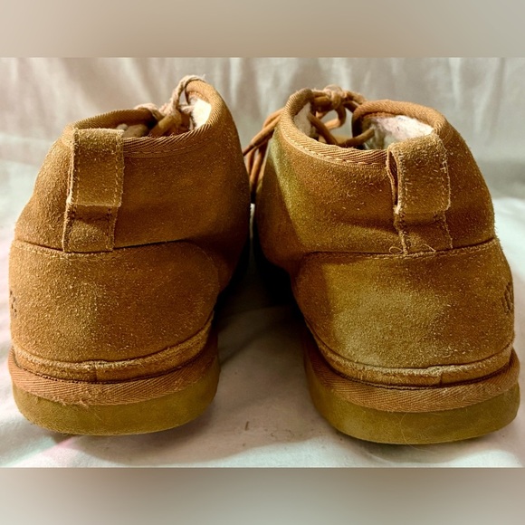 UGG Australia 3236 Neumel Boots for Men, Size 12 - Chestnut - Needs New Laces main image 2